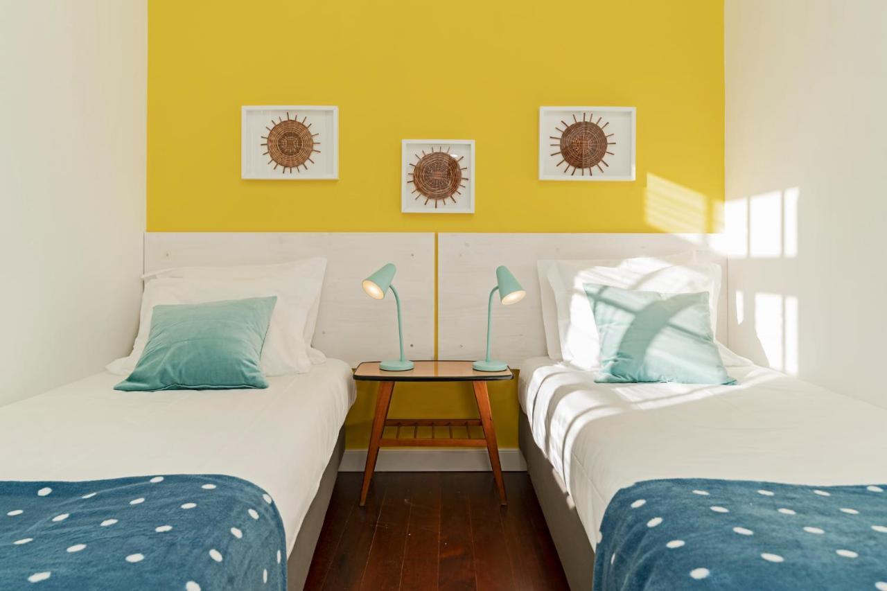 The Yellow House By Lovelystay فونشال المظهر الخارجي الصورة